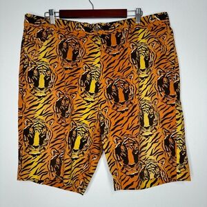 Royal & Awesome Golf Funky Shorts Size 40 Tiger Print Flat Front Orange‎ Black